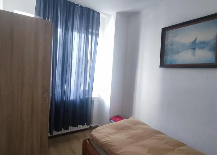 Apartment Grundstein